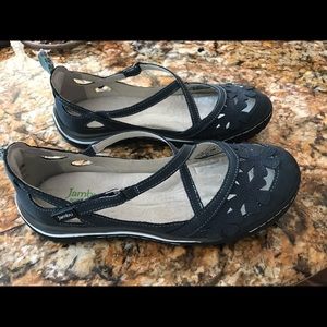 Women’s Size 10 Jambu Blossom Flats/Sandals